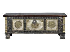 Baúl en madera de mango y detalles en bronce