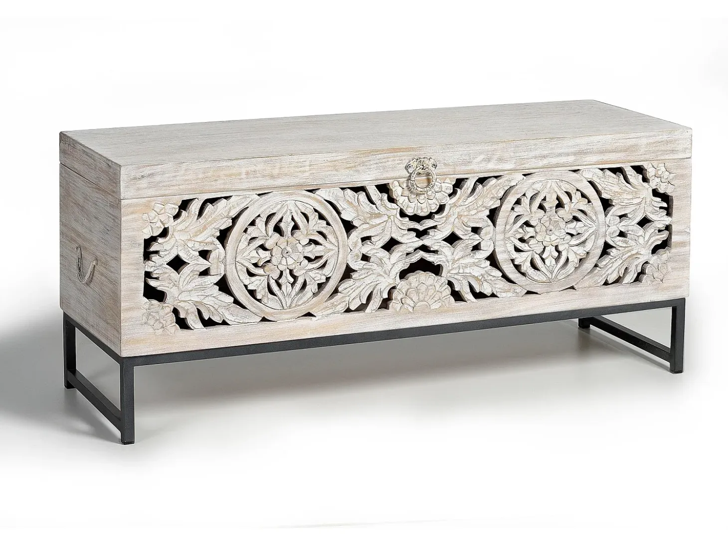 Baúl madera de mango y patas metal en blanco envejecido