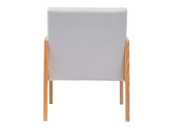 Butaca de de tela en color blanco y estructura de madera y ratán en color beige Cien