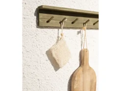 Colgador de pared de madera maciza en tono verde de 61x9,5cm - KATE - DECOWOOD