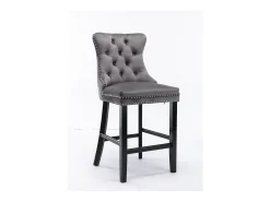 Conjunto de taburetes de bar con detalles remachados y patas de madera, tapizado con tachuelas cromadas, terciopelo, gris