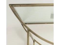 Consola de metal dorado y vidrio Léa con almacenamiento