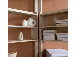 Estante independiente en madera de mango Tara