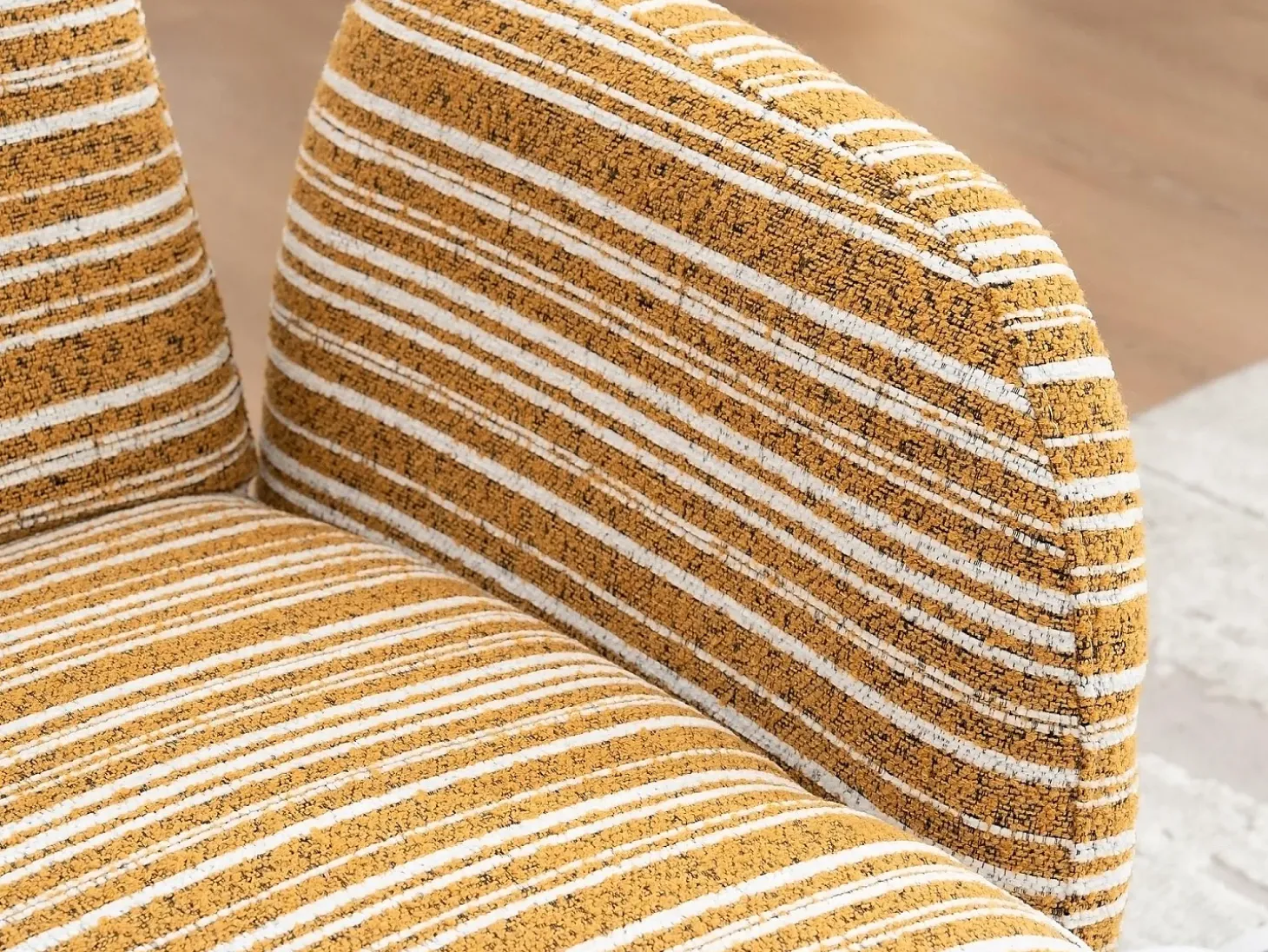 Línea 1.0 - Sillón Relax Bouclé con Reposabrazos con Bolsillos - Confort Ergonómico - Para Decorar Cualquier Habitación