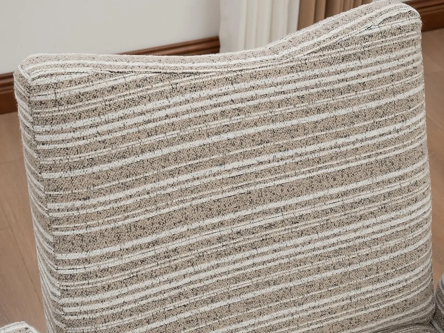 Línea 1.0 - Sillón Relax Bouclé con Reposabrazos con Bolsillos - Confort Ergonómico - Color Caqui - Para Decorar Cualquier Habitación