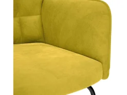Mecedora de terciopelo amarillo
