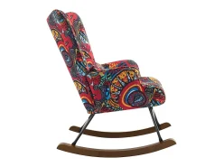 Mecedora de terciopelo con estructura de metal y base de madera, ergonómica, cómoda y moderna.
