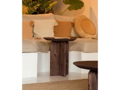Mesa auxiliar de madera maciza en tono nogal de 50x45cm - BLOOM - DECOWOOD
