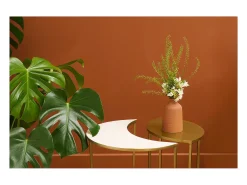 Mesa auxiliar de metal lacado blanco y dorado TOSCANE