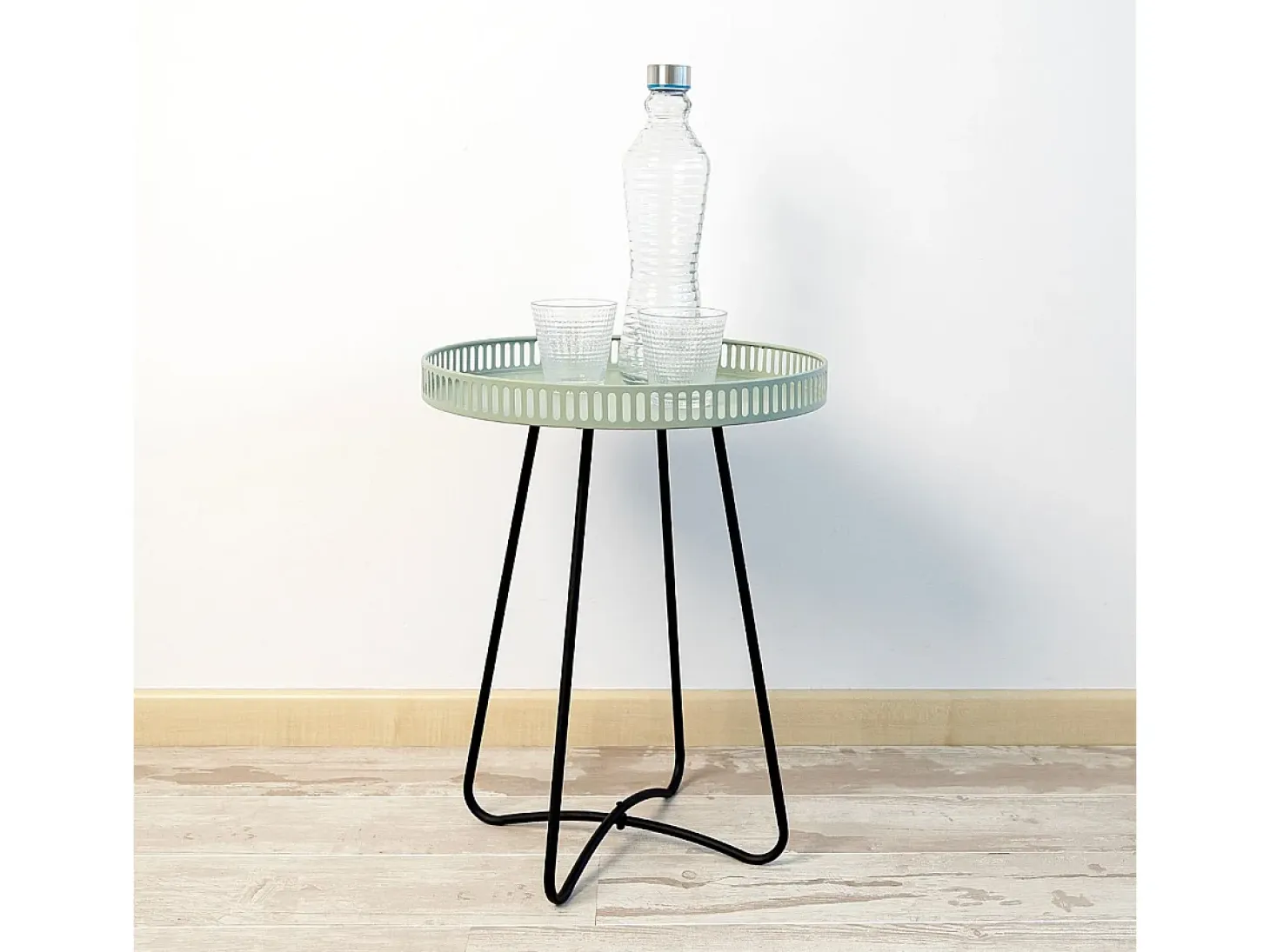 Mesa auxiliar MOA Vinthera acero verde claro Ø38x49 cm