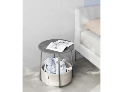 Mesa auxiliar redonda de centro Valora con cesta gris | compacta y moderna