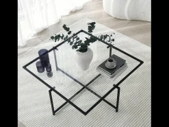 Mesa baja de diseño negra de vidrio LIMP