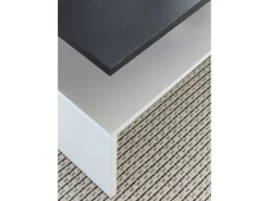 Mesa de centro industrial.
