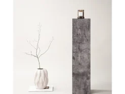Mesa de centro Ramsvik, pedestal, mesa auxiliar gris.