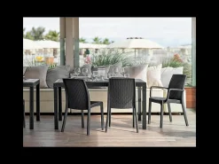 Mesa de jardín para exterior 150x90 cm de ratán y polipropileno Houston - Negro