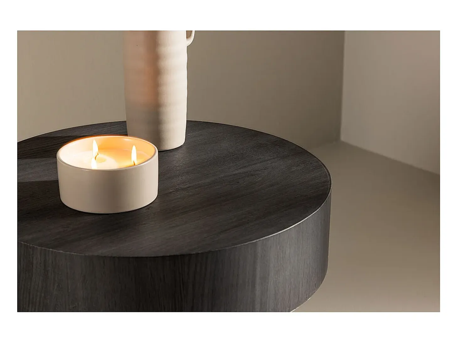 Mesa de rincón Malung Ø50cm color negro.
