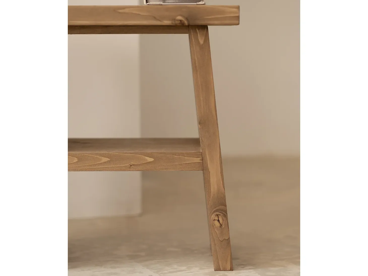 Mesita de noche o auxiliar madera maciza en tono roble oscuro de 45x39cm - FRIDA - DECOWOOD