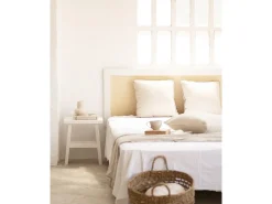 Mesita de noche o auxiliar madera maciza en tono blanco de 45x39cm - FRIDA - DECOWOOD