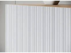 Mueble de TV moderno de 190 cm color artisan con patas para salón, frentes MDF blancos ranurados, 4 puertas abatibles