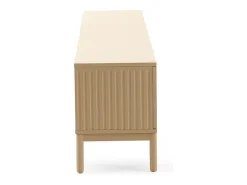 Mueble tv beig con ranuras acanaladas en puertas y laterales