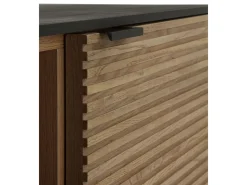 Mueble TV chapado en madera de fresno color negro con puertas en natural