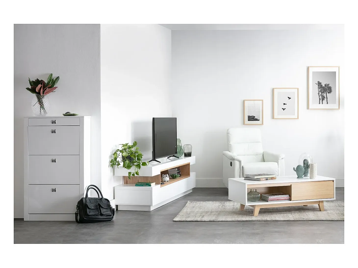 Mueble TV lacado blanco LIVO