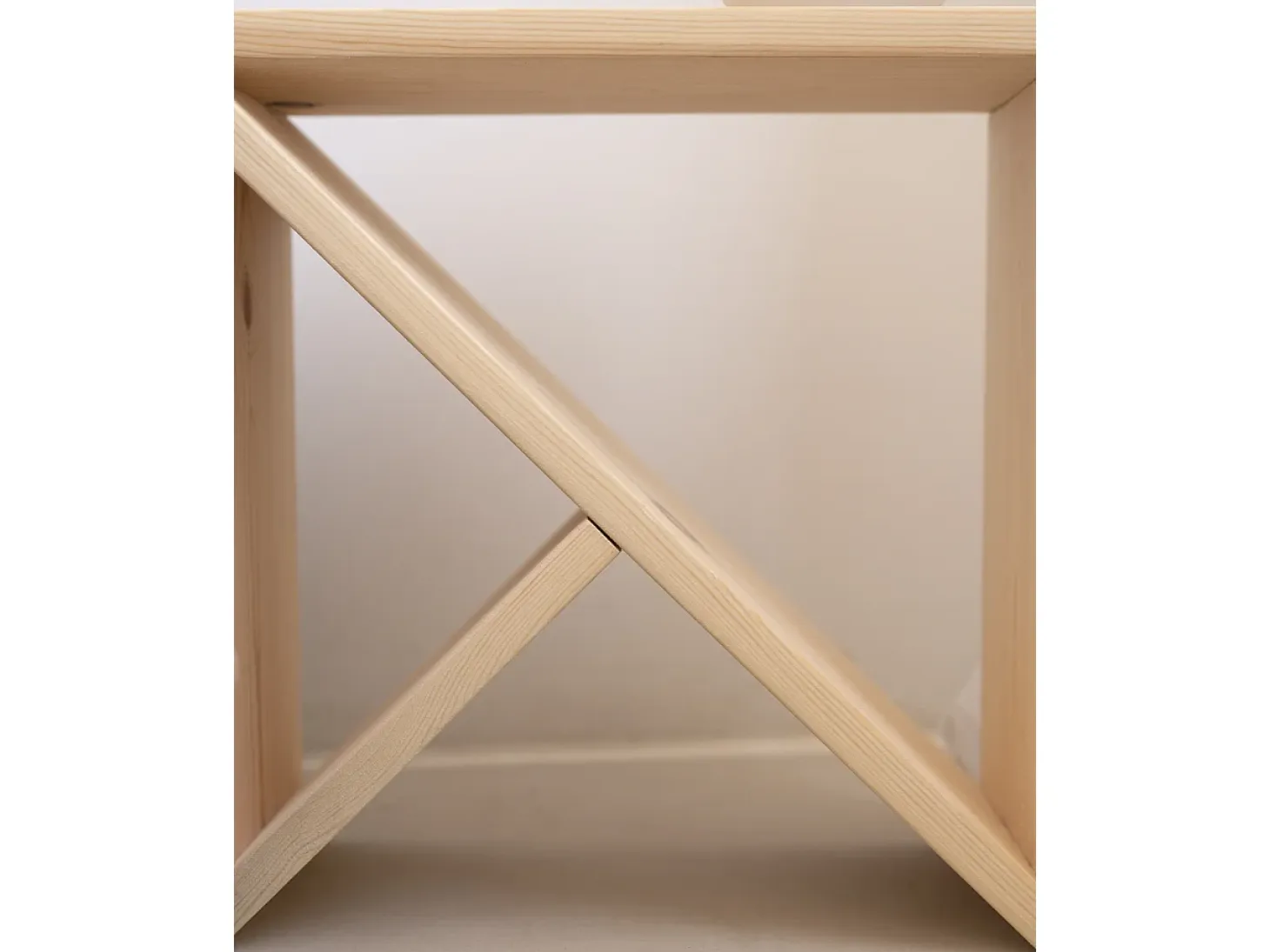 Pack 2 mesitas de madera maciza en tono natural de 50x50cm - STOKE - DECOWOOD