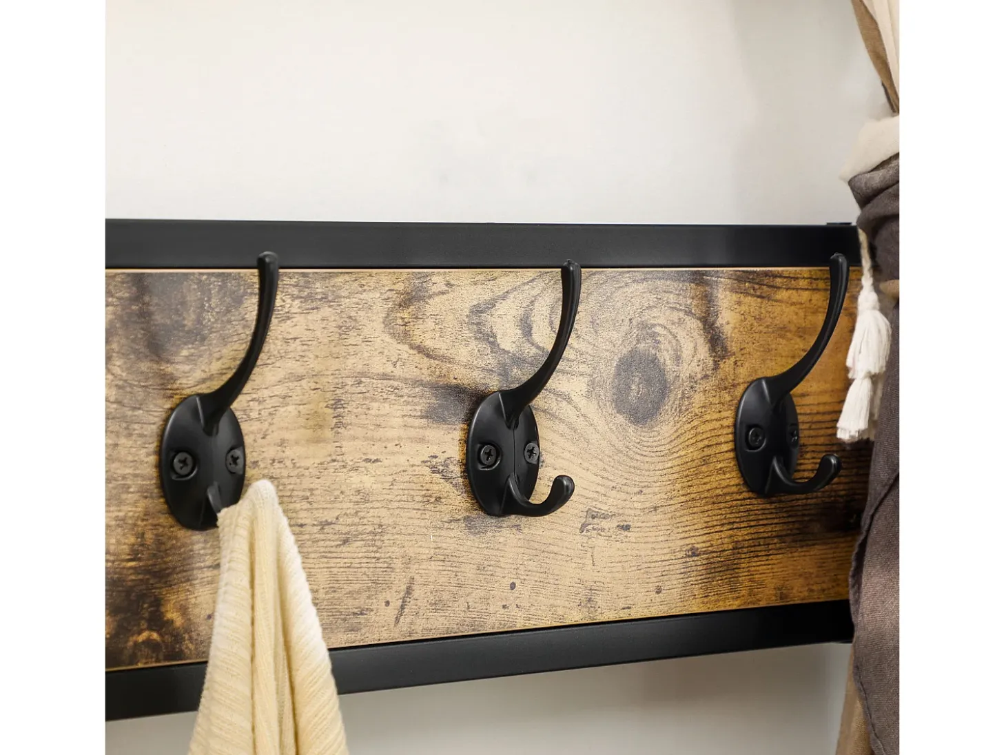 Perchero con banco y 9 ganchos, metal y madera, diseño industrial, color nogal (100x40x185 cm)