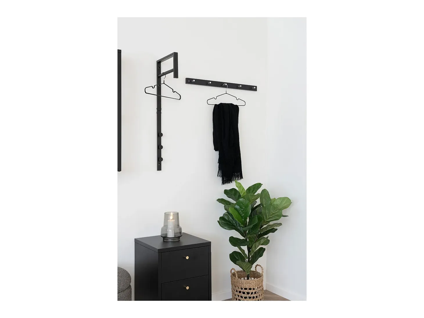 Perchero de Pared Trento, Negro, 30x3x82 cm, Kendra Home