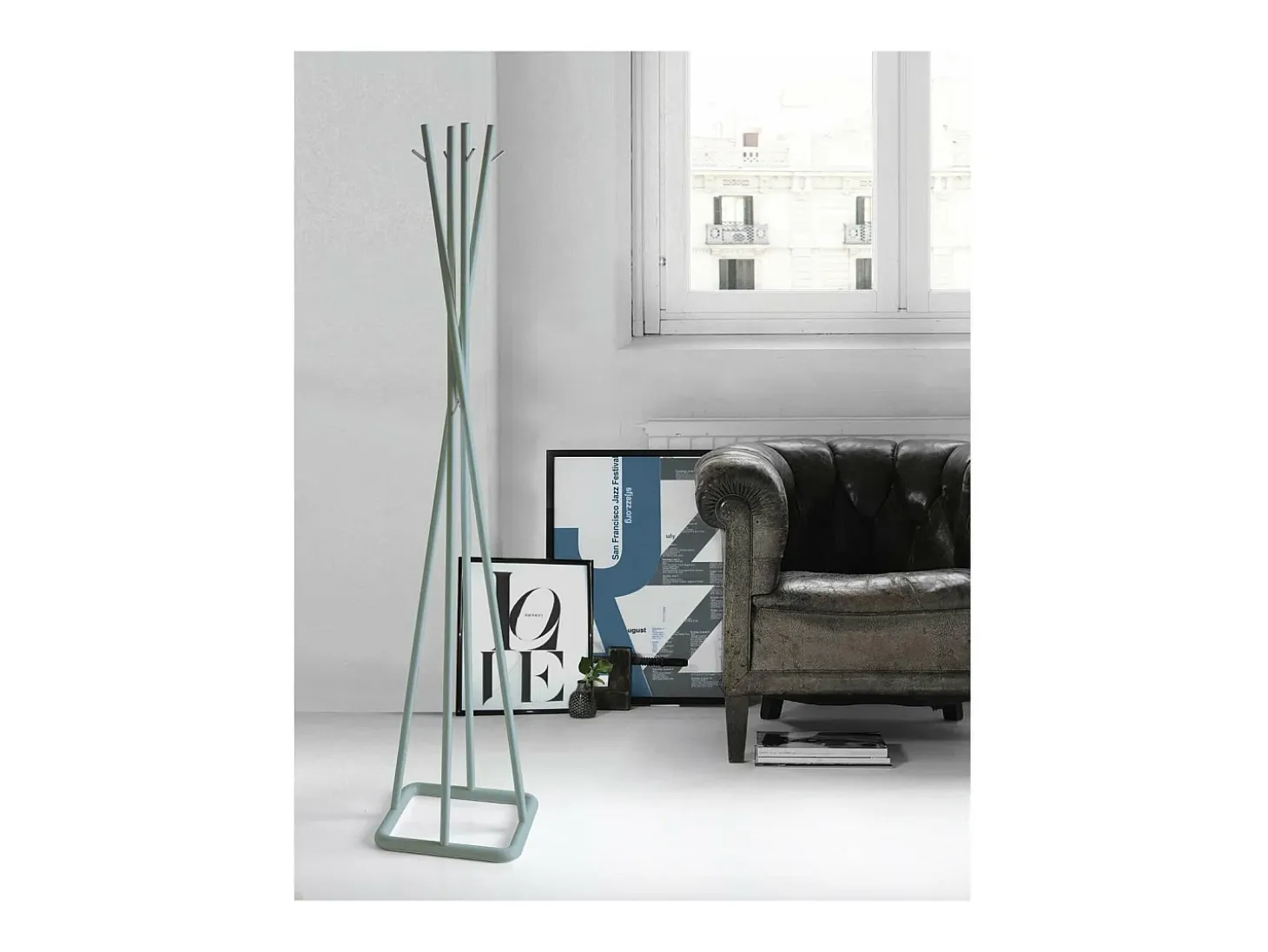 Perchero mod. 469 acabado lacado verde, 180cm(alto) 38cm(ancho) 38cm(largo)