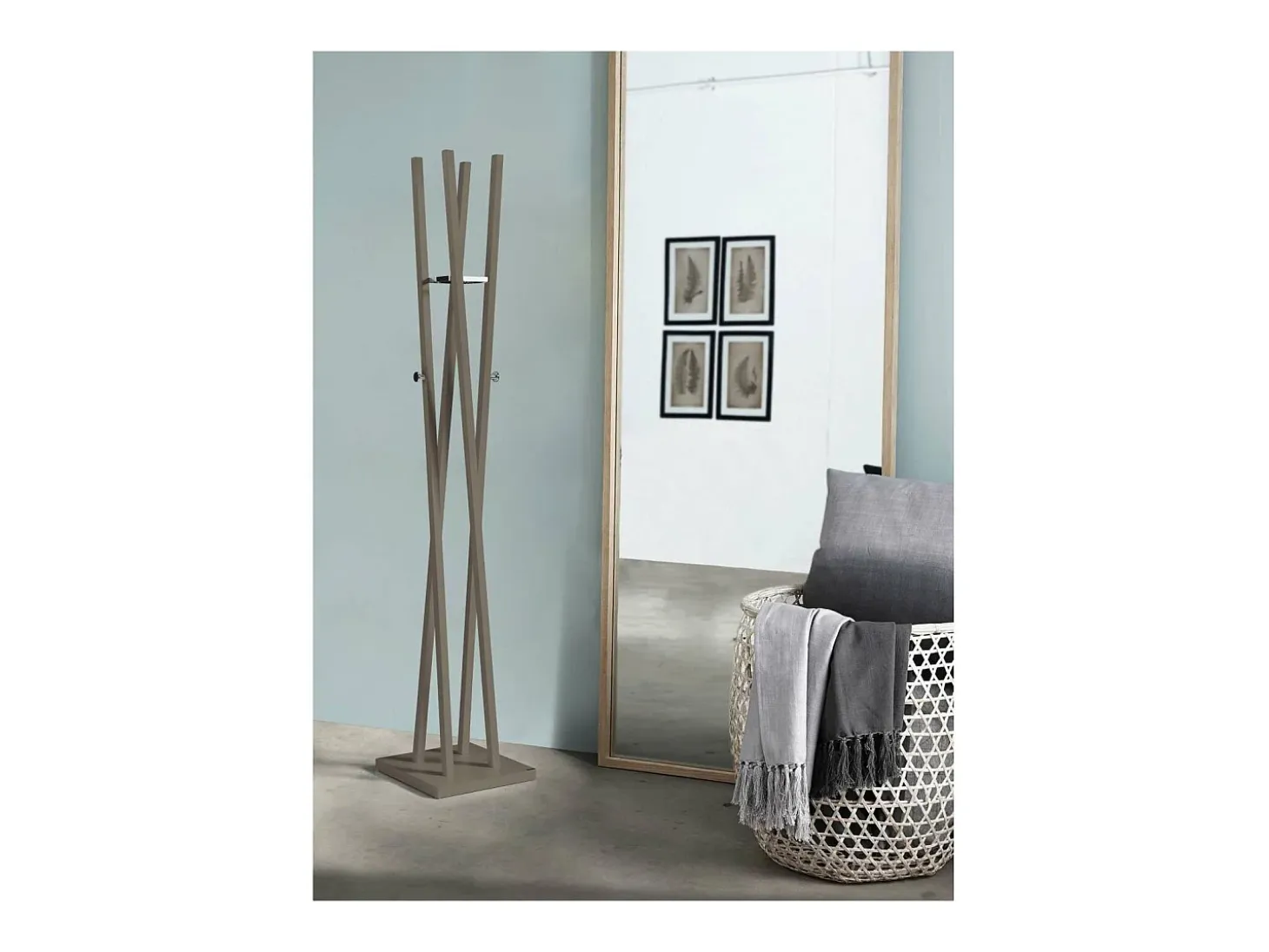 Perchero moderno mod. 470 herrajes cromo brillo lacado moka, 182 cm(alto)34 cm(ancho)34 cm