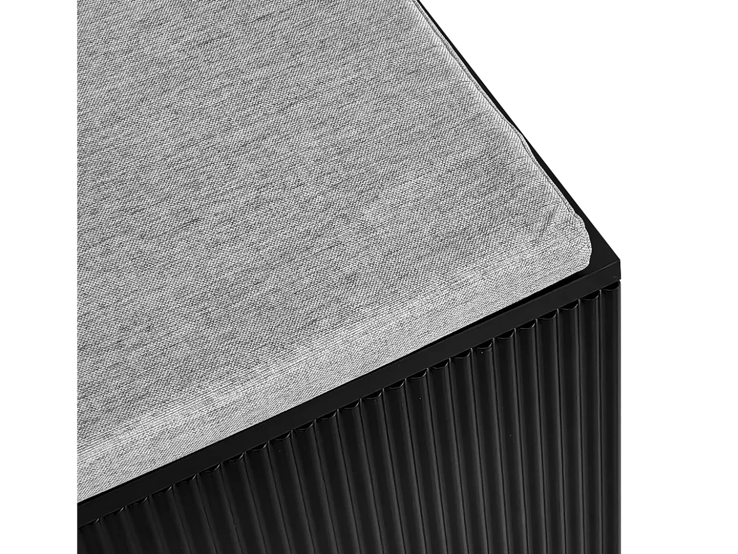 Perchero negro con banco para zapatos - Puertas onduladas, ganchos dorados y estantes ajustables - Muebles modernos para recibidor