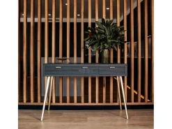 Recibidor de madera con 3 cajones
