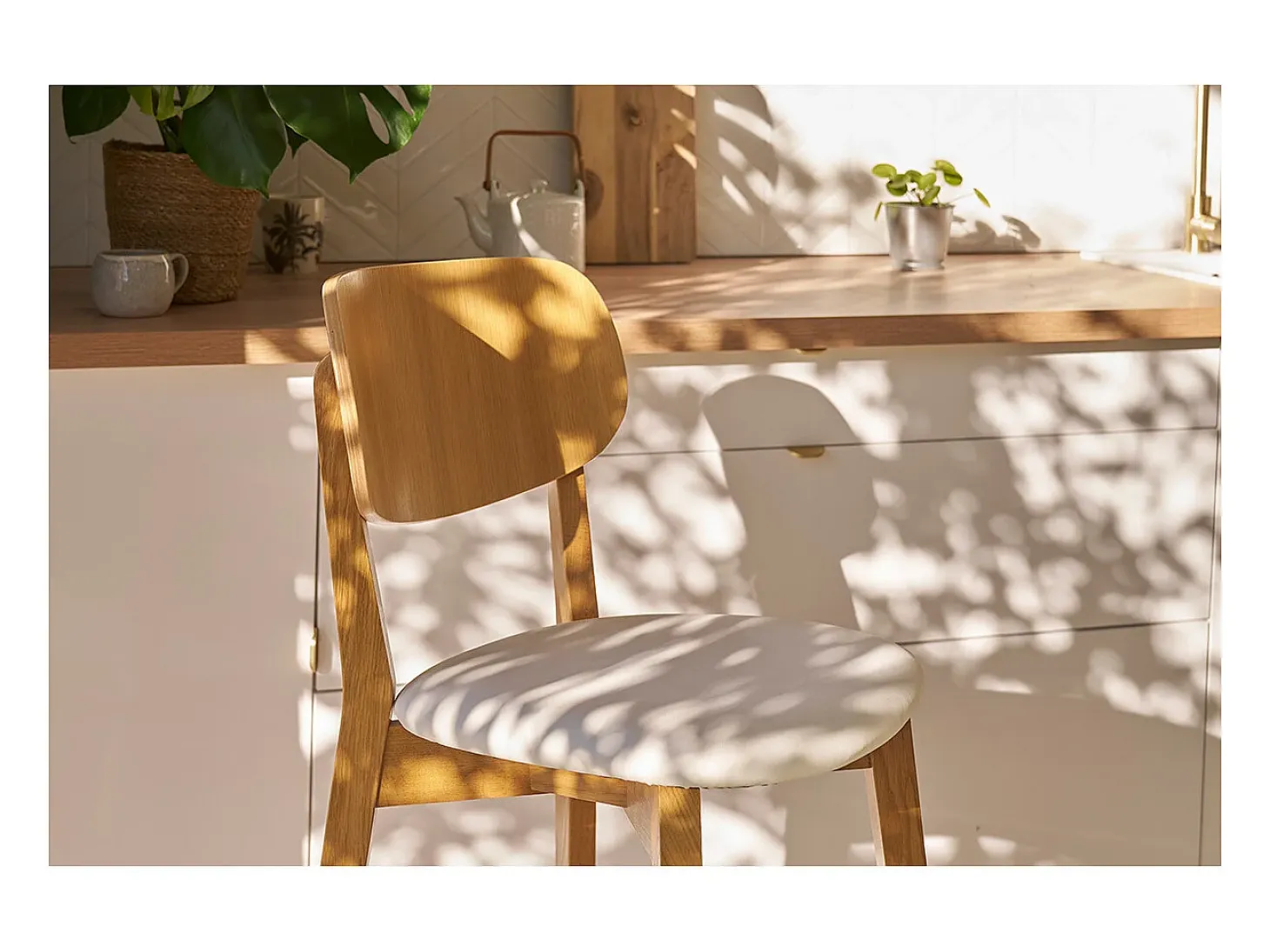 Set de 2 taburetes de cocina de madera de roble y blanco 65 cm LUCIA