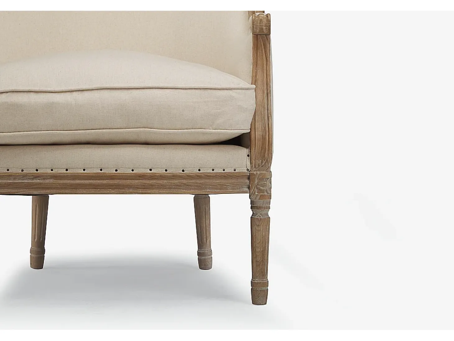 Sillón clásico de tela de lino en color beige ALIENOR