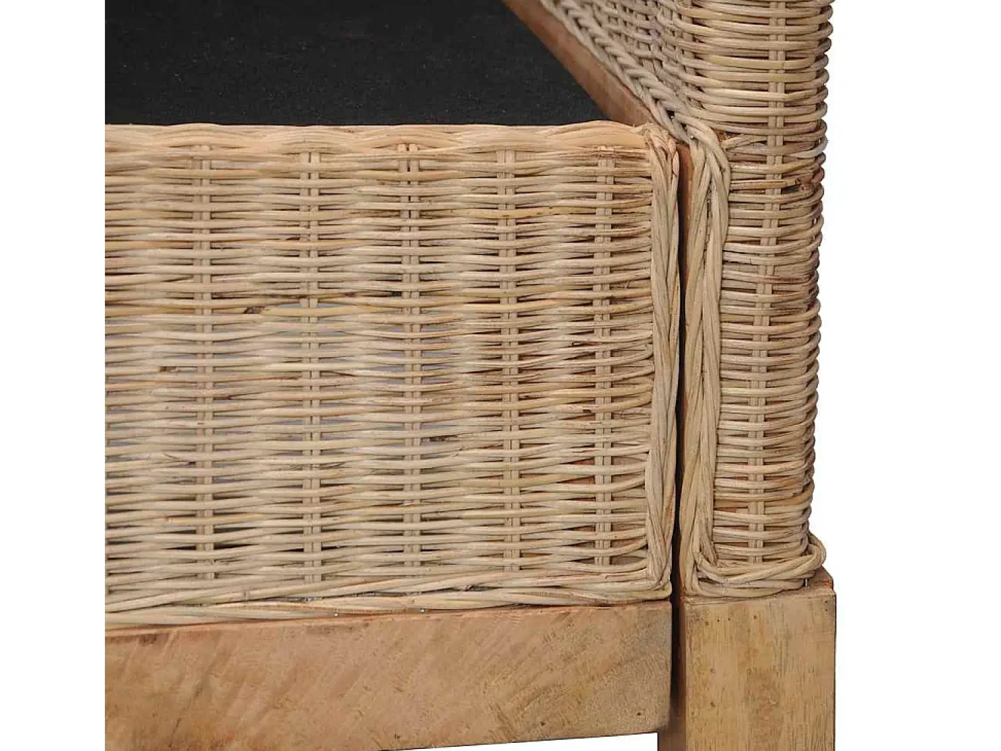 Sillón con cojines ratán natural