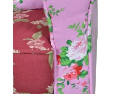 Sillón con diseño de retales de tela Patchwork