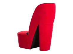 Sillón con forma de zapato de tacón terciopelo rojo
