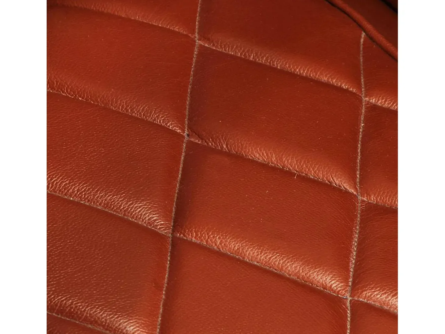 Sillón de cuero de cabra auténtico marrón