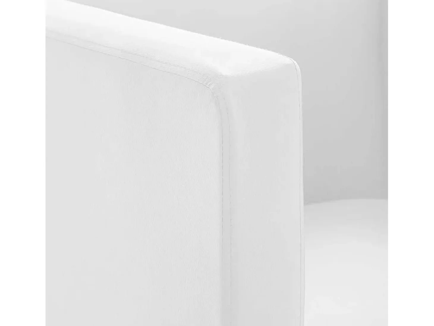 Sillón de cuero sintético blanco