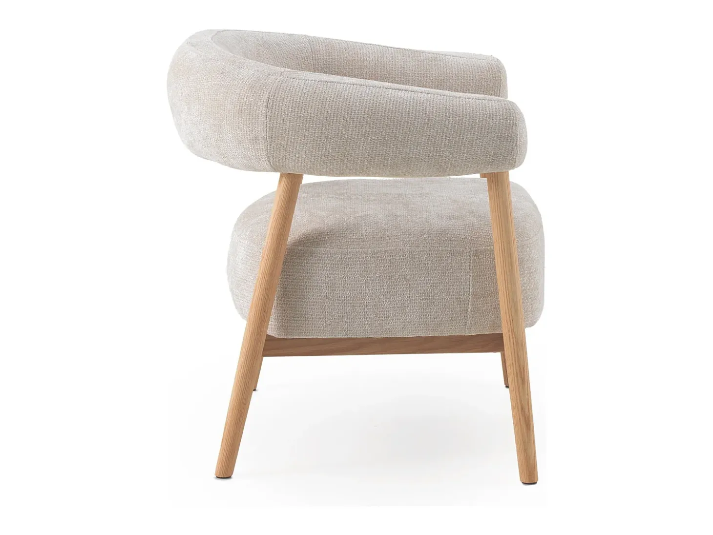Sillón de madera de roble tapizado en blanco