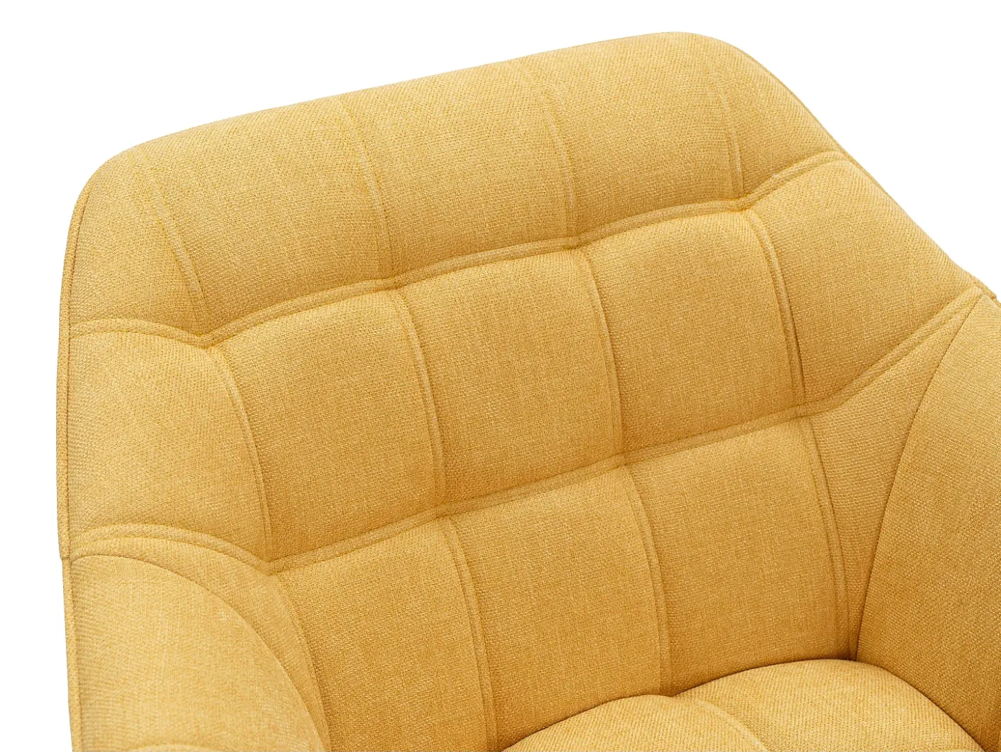 Sillón de tela color mostaza estilo escandinavo CASERTA