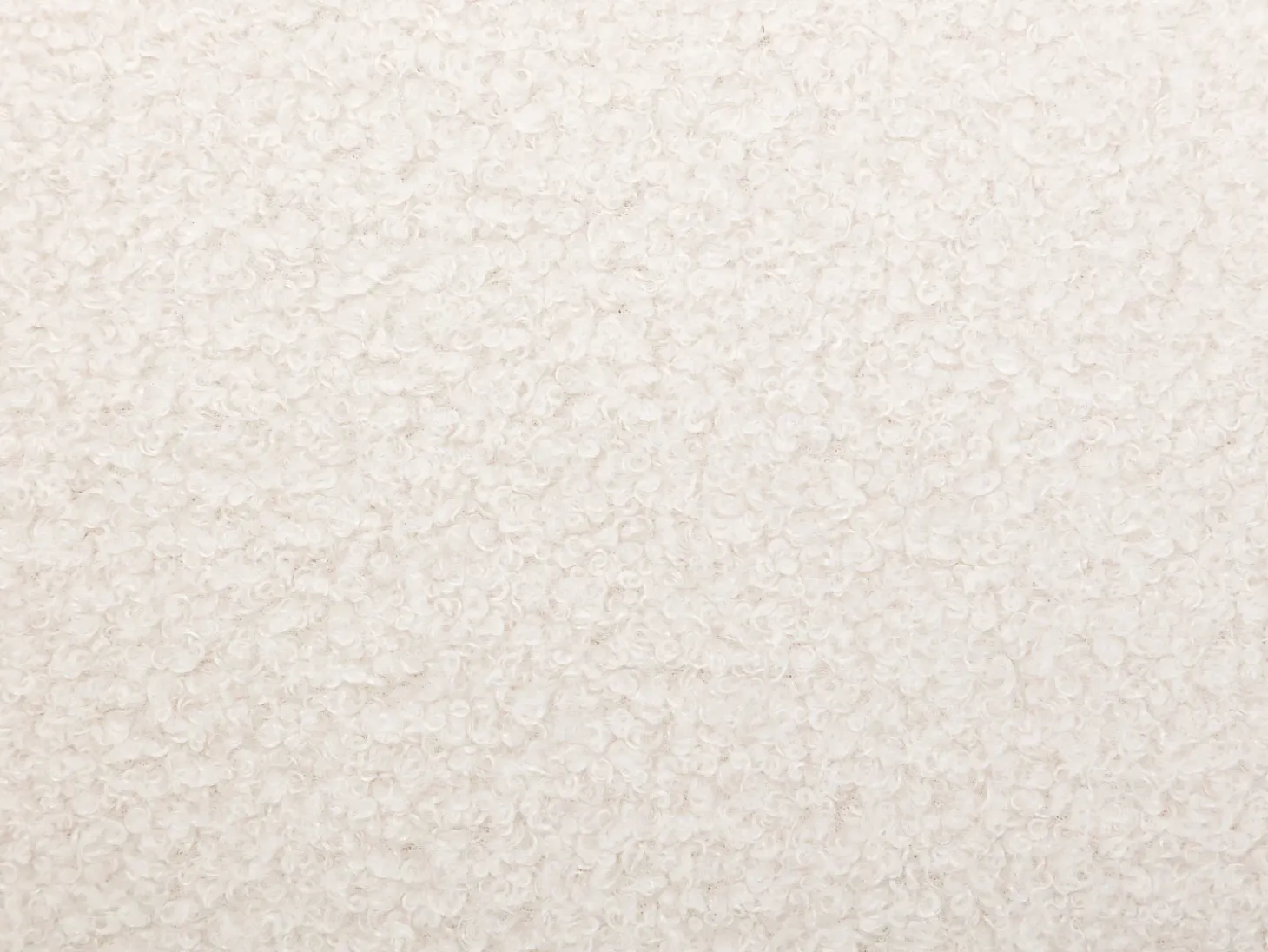 Sillón de tela con acabado rizado en color blanco CAMEDO