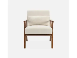 Sillón escandinavo de madera de hevea y borreguito crema