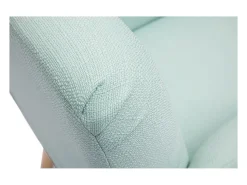 Sillón nórdico de tela menta al agua y madera clara ISKO