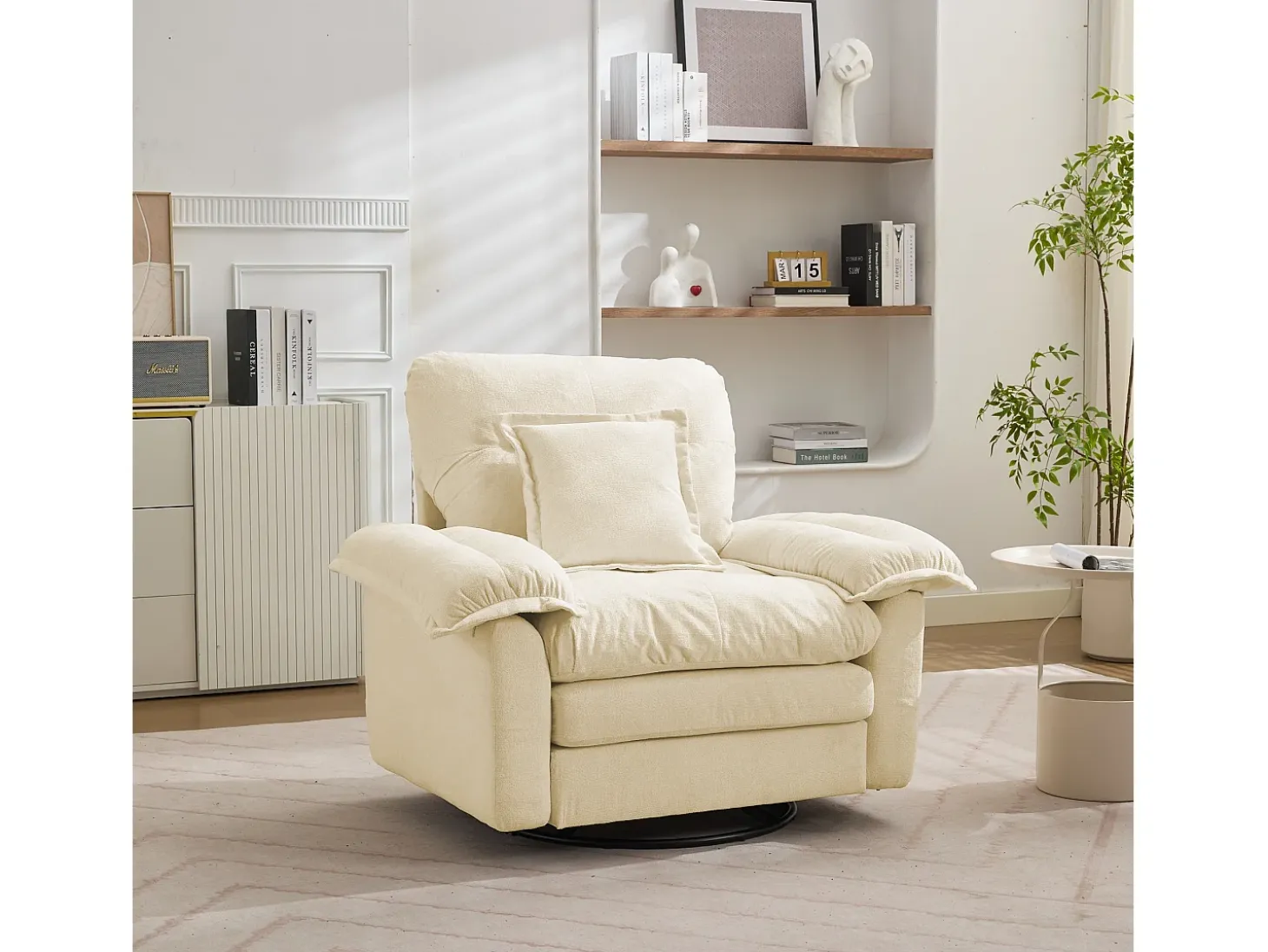 Sillón 116x84x96cm, giratorio 360°, con cojín de apoyo en color beige, para dormitorio, salón y habitación infantil.