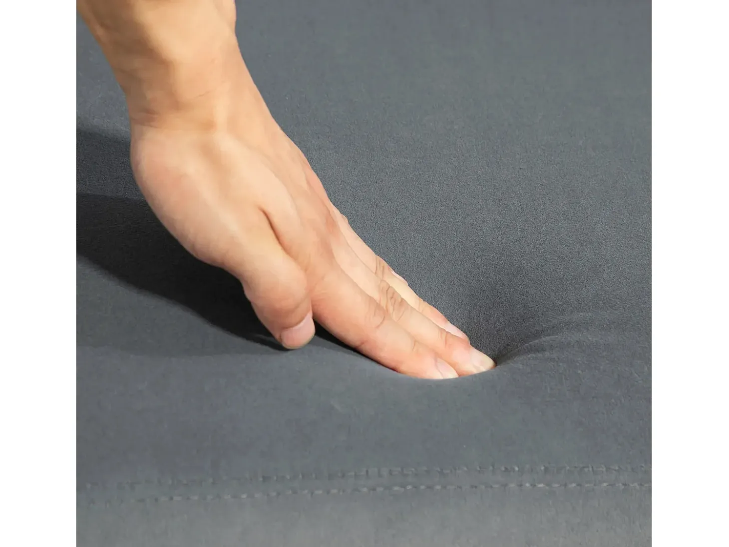 Sofá Azaki Homcom 2 plazas + almohadas + reposabrazos gris 76x124x69 cm