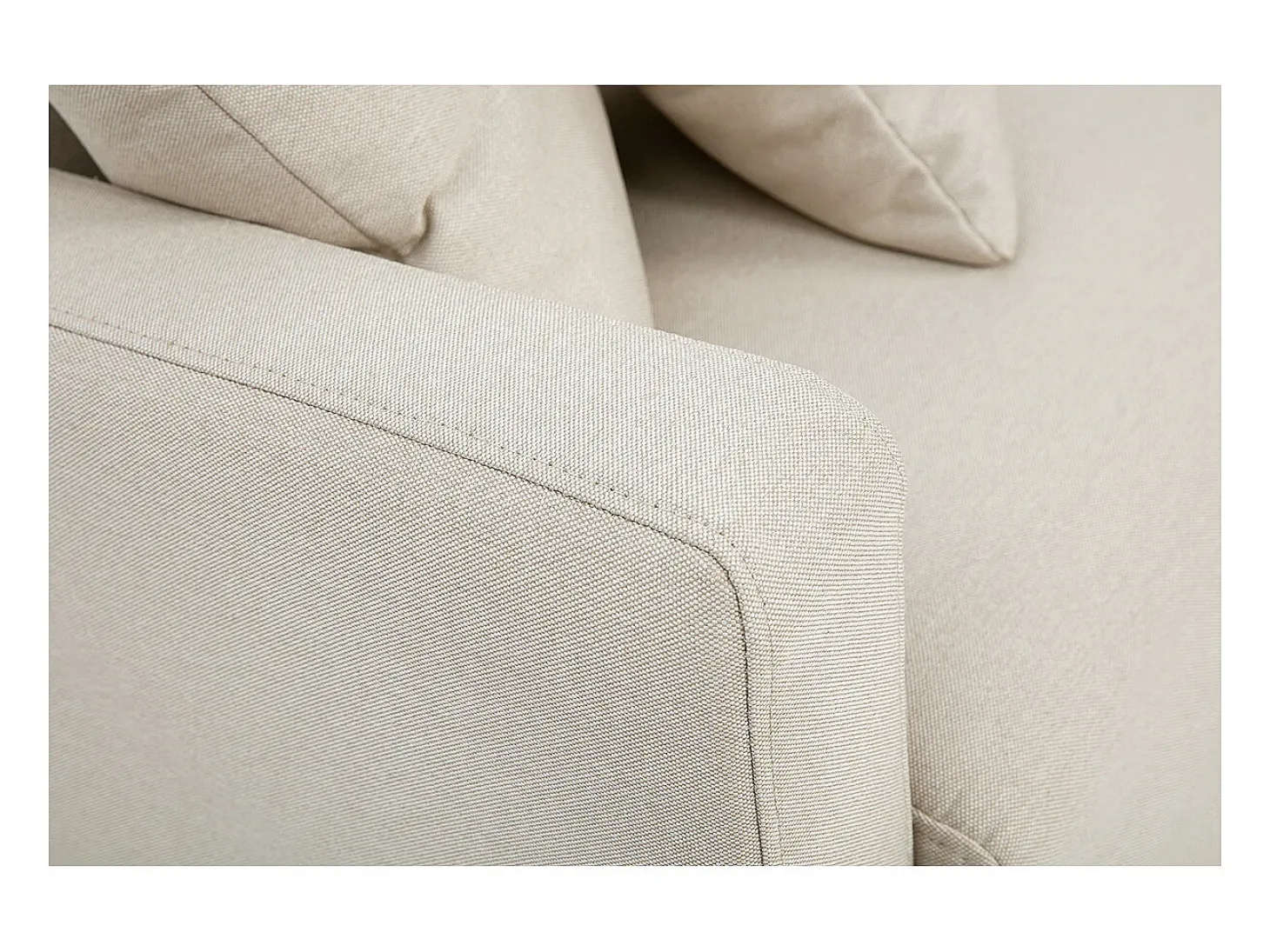 Sofá de 2 plazas de tela beige y madera clara MUNIK