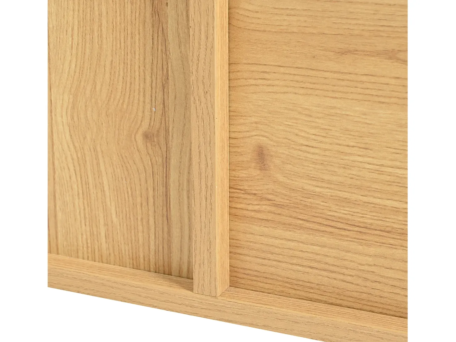 Vitrina color natural con 3 puertas, iluminación LED y estantes de cristal, MDF