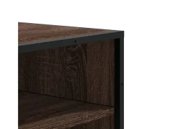 Zapatero de roble marrón fabricado con madera de ingeniería y metal.